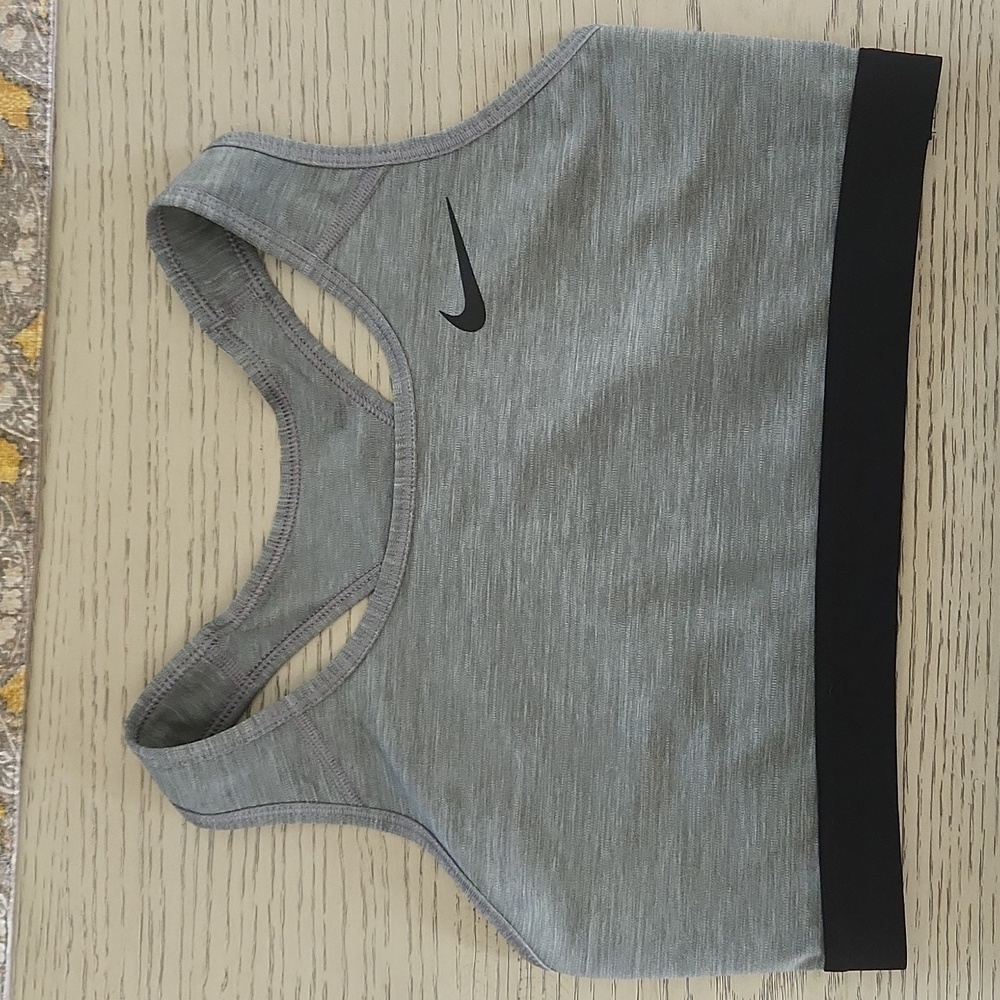 Women's Nike Swoosh Gray Sports Bra Size L